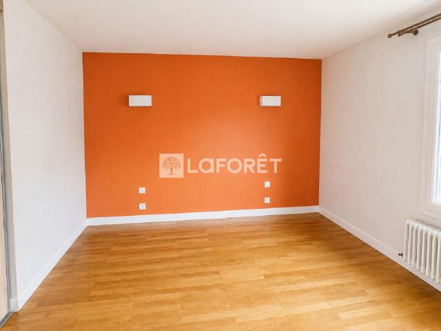 Appartement 5 pièces, 118 m² à louer à Chambéry 73000