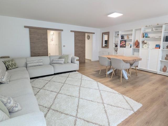 Appartement 5 pièces 119 m²