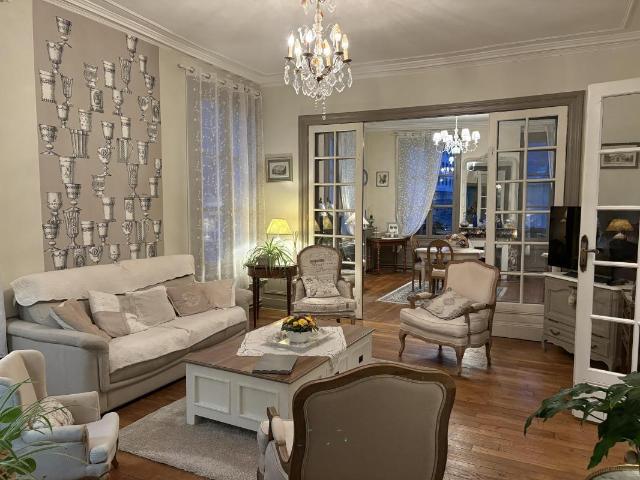 Appartement 5 pièces 120 m²