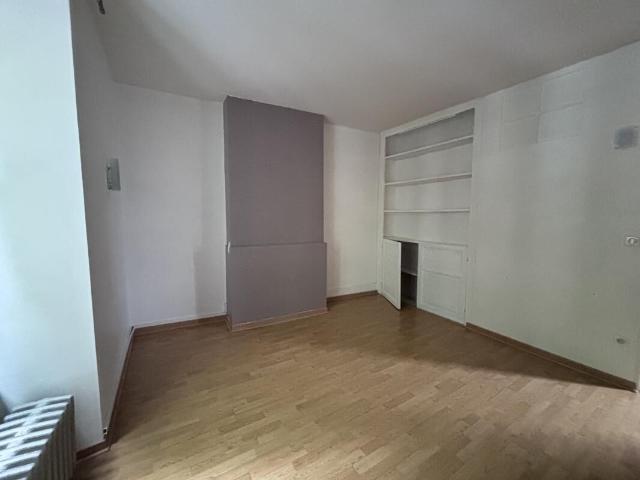 Appartement 5 pièces, 120 m² à louer à Rodez 12000