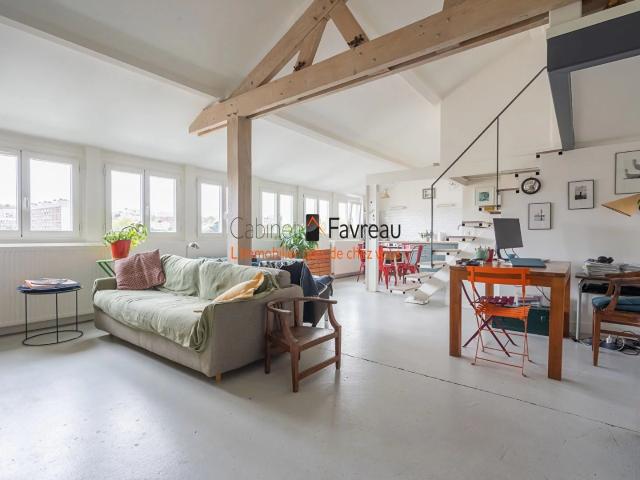 Appartement 5 pièces 121 m²