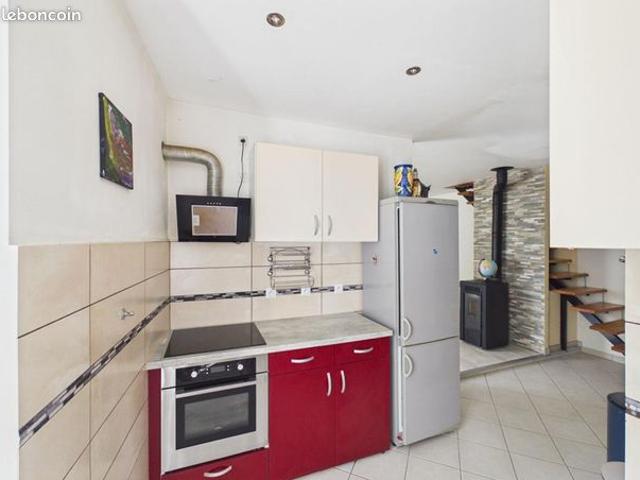 Appartement 5 pièces 121 m²