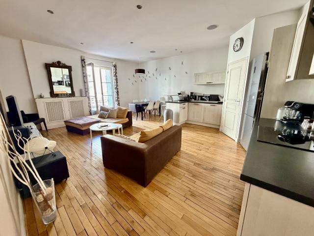 Appartement 5 pièces 121 m²