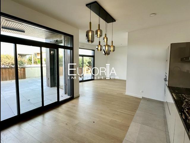 Appartement 5 pièces 121 m²