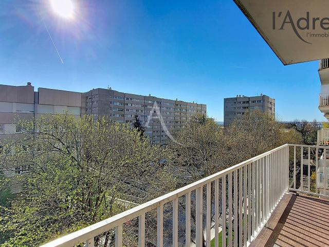 Appartement 5 pièces 121 m²