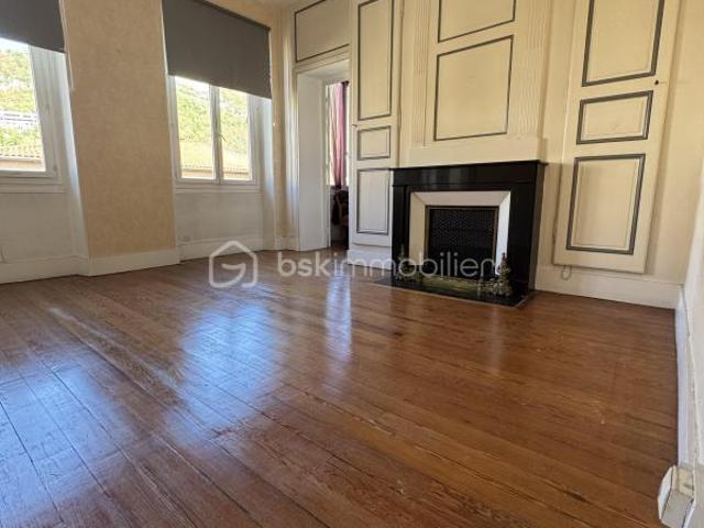 Appartement 5 pièces 122 m²