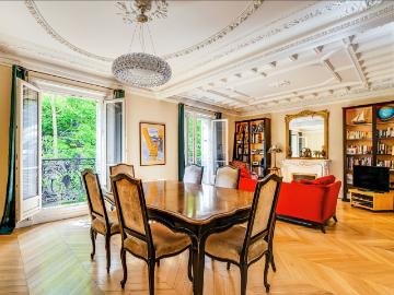 Appartement 5 pièces 122 m²