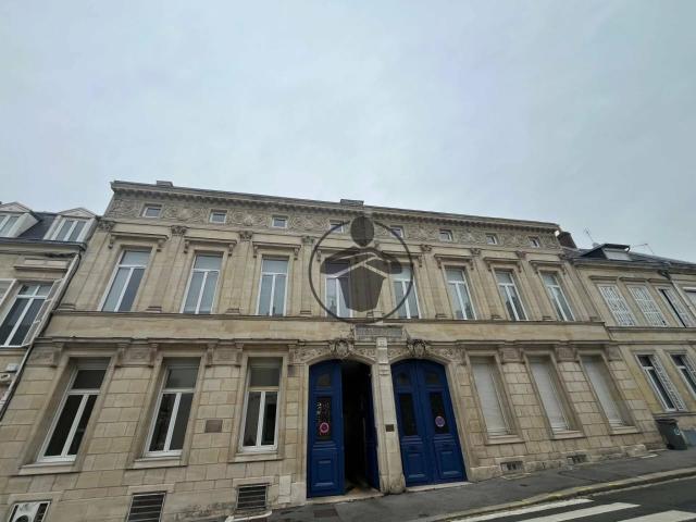 Appartement 5 pièces 122 m²
