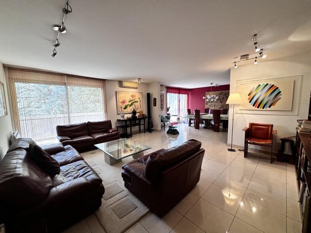 Appartement 5 pièces 124 m²