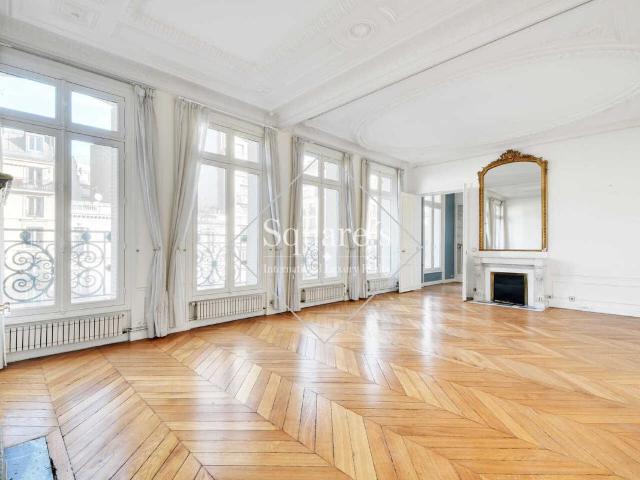 Appartement 5 pièces 124 m²