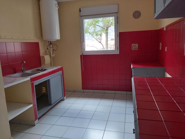 Appartement 5 pièces, 124 m² à louer à Saint Denis 97400