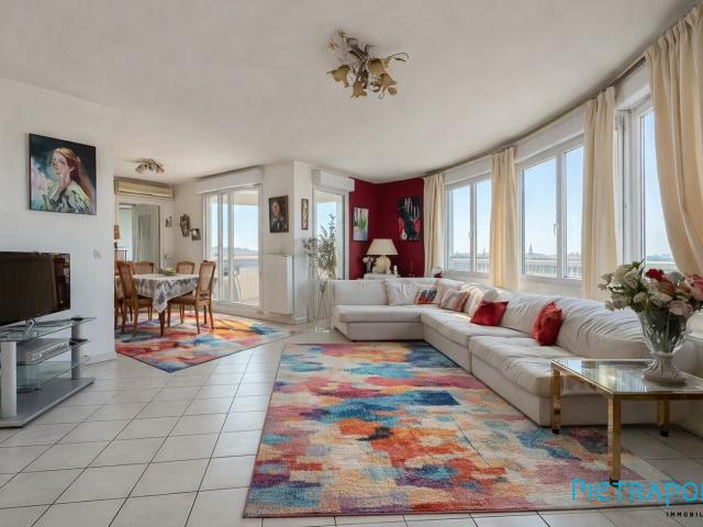 Appartement 5 pièces 125 m²