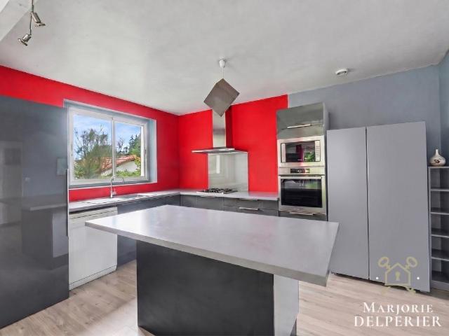 Appartement 5 pièces 125 m²