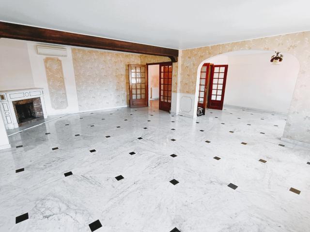 Appartement 5 pièces 126 m²