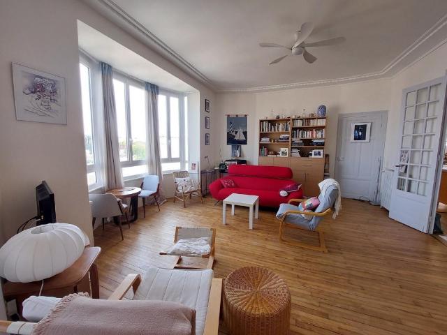Appartement 5 pièces 128 m²