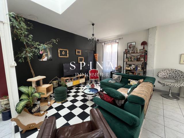 Appartement 5 pièces 130 m²