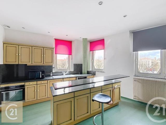 Appartement 5 pièces 130 m²