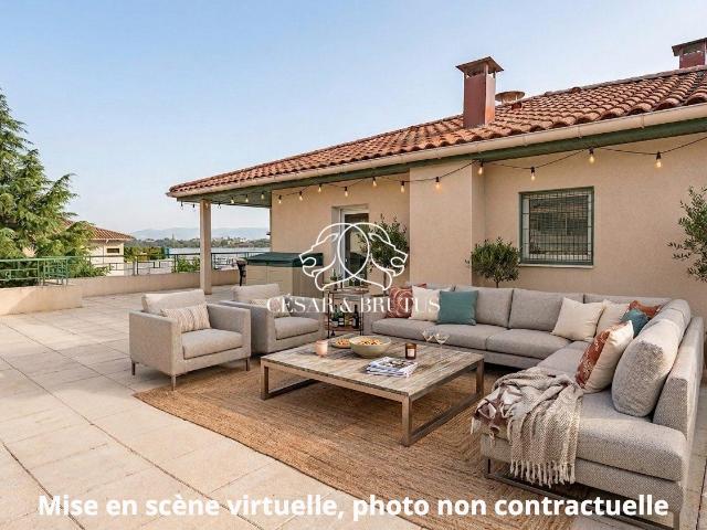 Appartement 5 pièces 130 m²