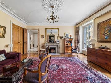Appartement 5 pièces 130 m²
