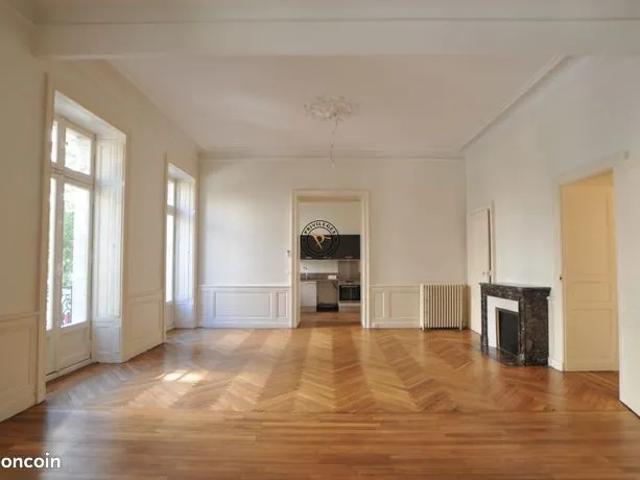 Appartement 5 pièces 130 m²