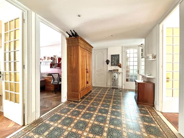 Appartement 5 pièces 130 m²