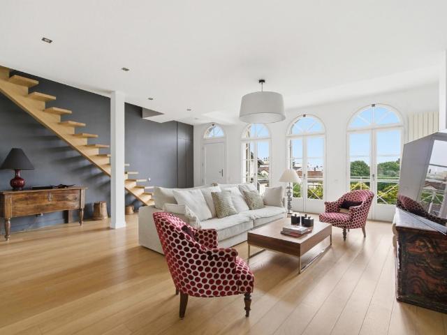 Appartement 5 pièces 130 m²