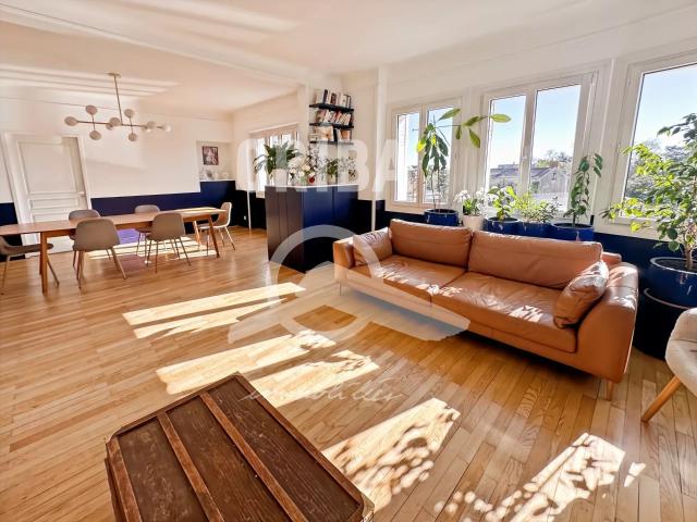 Appartement 5 pièces 130 m²