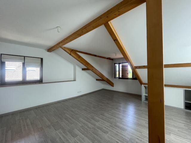 Appartement 5 pièces, 130 m² à louer à Saint Julien en Genevois 74160
