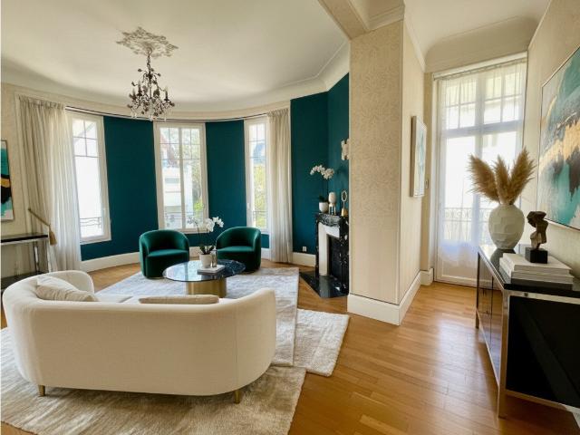 Appartement 5 pièces 131 m²