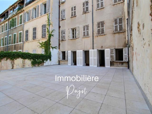 Appartement 5 pièces 131 m²