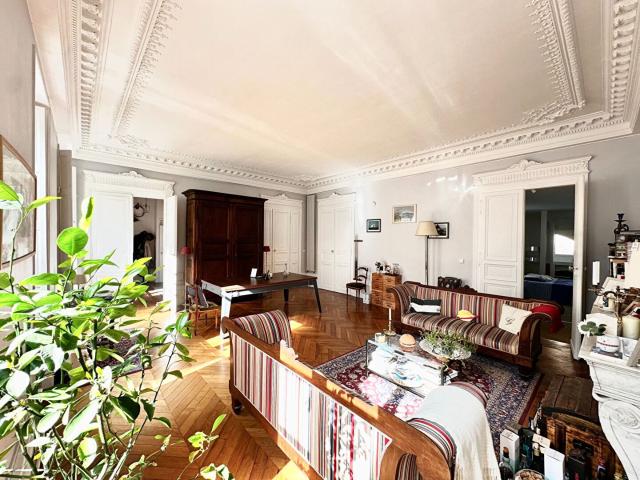 Appartement 6 pièces 133 m²