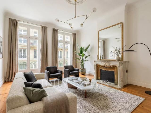 Appartement 5 pièces 134 m²