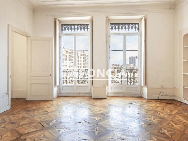 Appartement 5 pièces 134 m²
