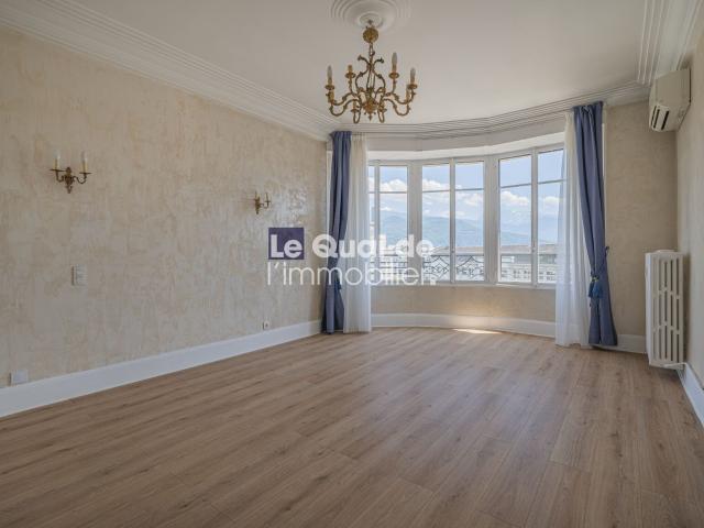 Appartement 5 pièces 134 m²