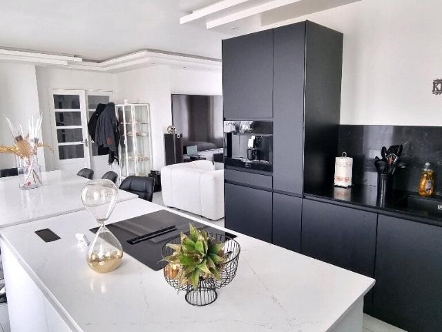 Appartement 5 pièces 135 m²