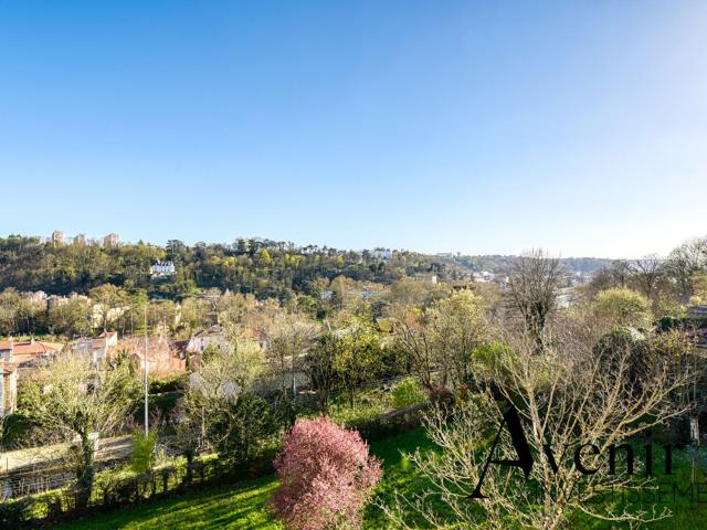 Appartement 5 pièces 135 m²