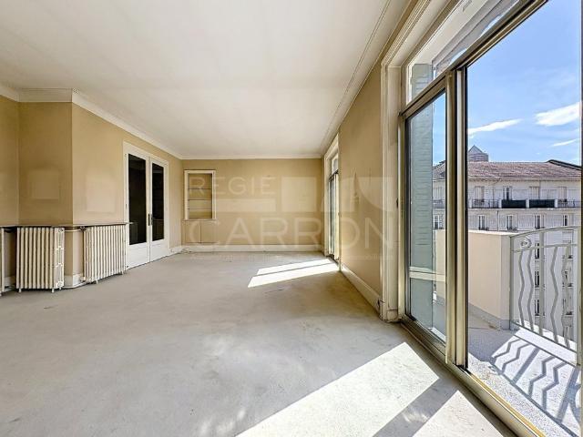 Appartement 5 pièces 136 m²