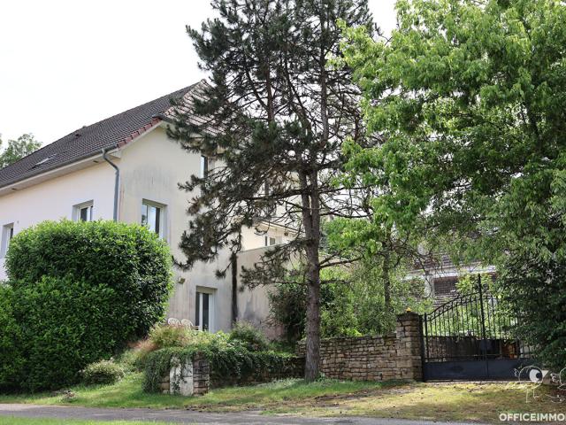 Appartement 5 pièces 137 m²