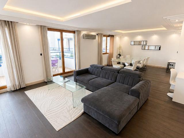 Appartement 5 pièces 138 m²