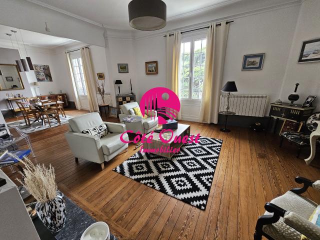 Appartement 5 pièces 139 m²