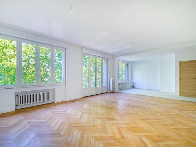 Appartement 5 pièces 140 m²