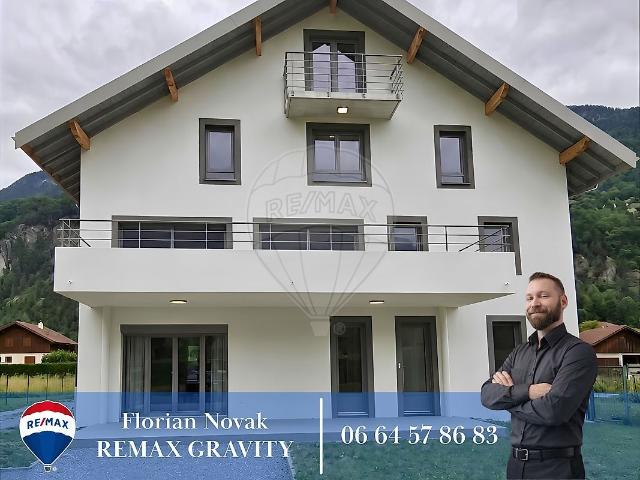 Appartement 5 pièces 140 m²