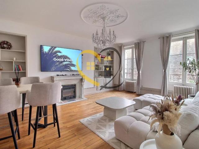 Appartement 5 pièces 140 m²