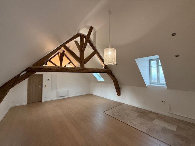 Appartement 5 pièces 140 m²