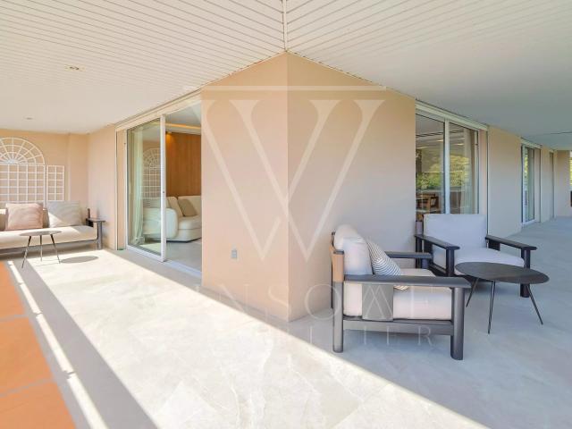 Appartement 5 pièces 140 m²
