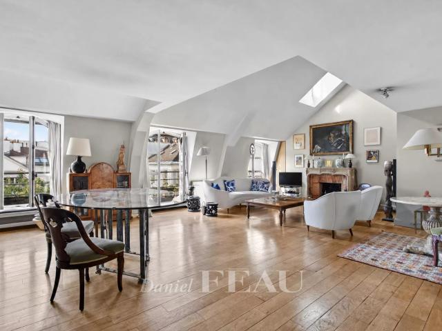 Appartement 5 pièces 140 m²
