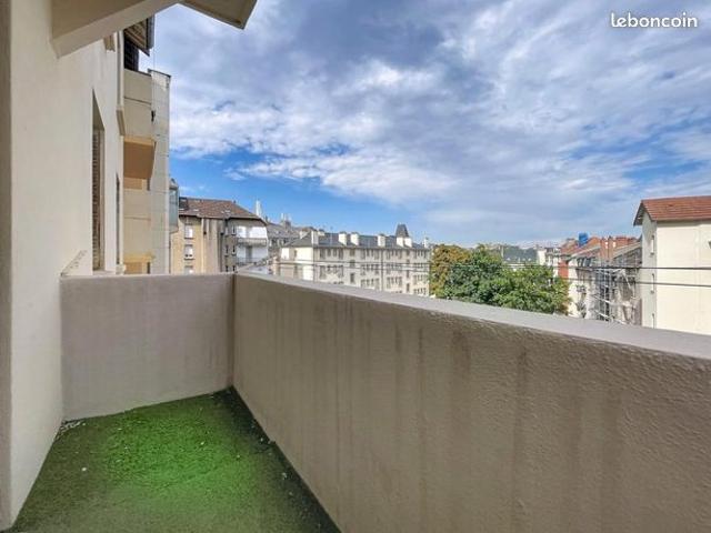 Appartement 5 pièces 141 m²