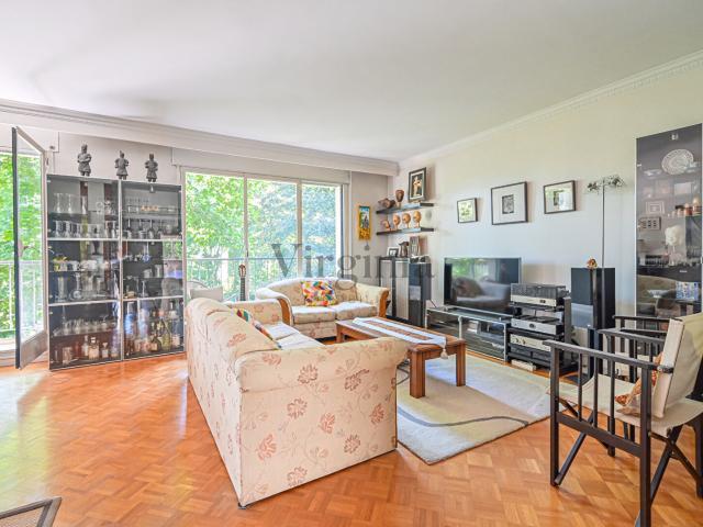 Appartement 5 pièces 141 m²