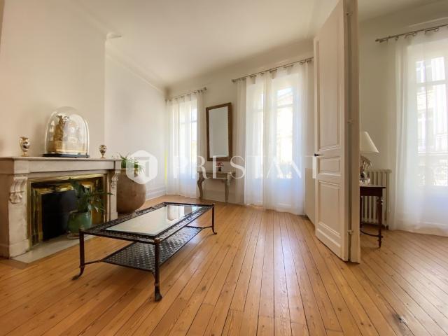 Appartement 5 pièces 142 m²