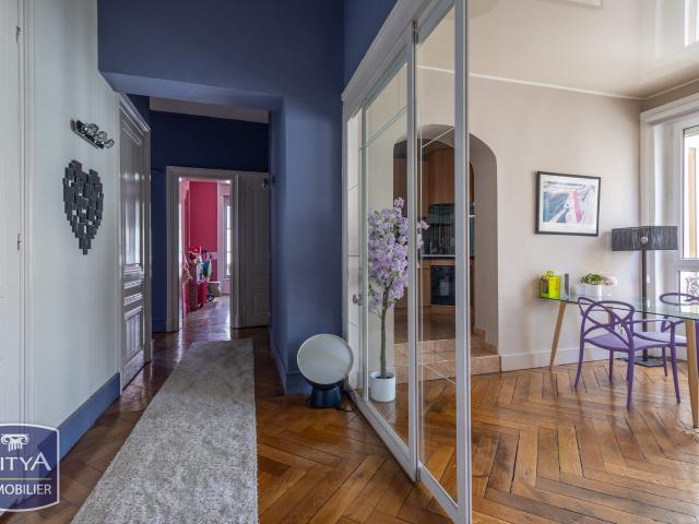 Appartement 5 pièces 142 m²